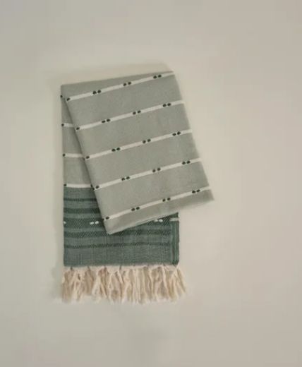 MİLENA PEŞTEMAL YEŞİL resmi