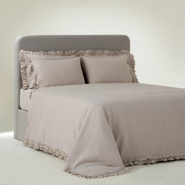 AYDA NEVRESİM TAKIMI BEJ resmi