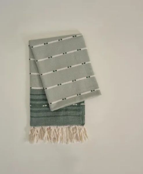 MİLENA PEŞTEMAL YEŞİL resmi